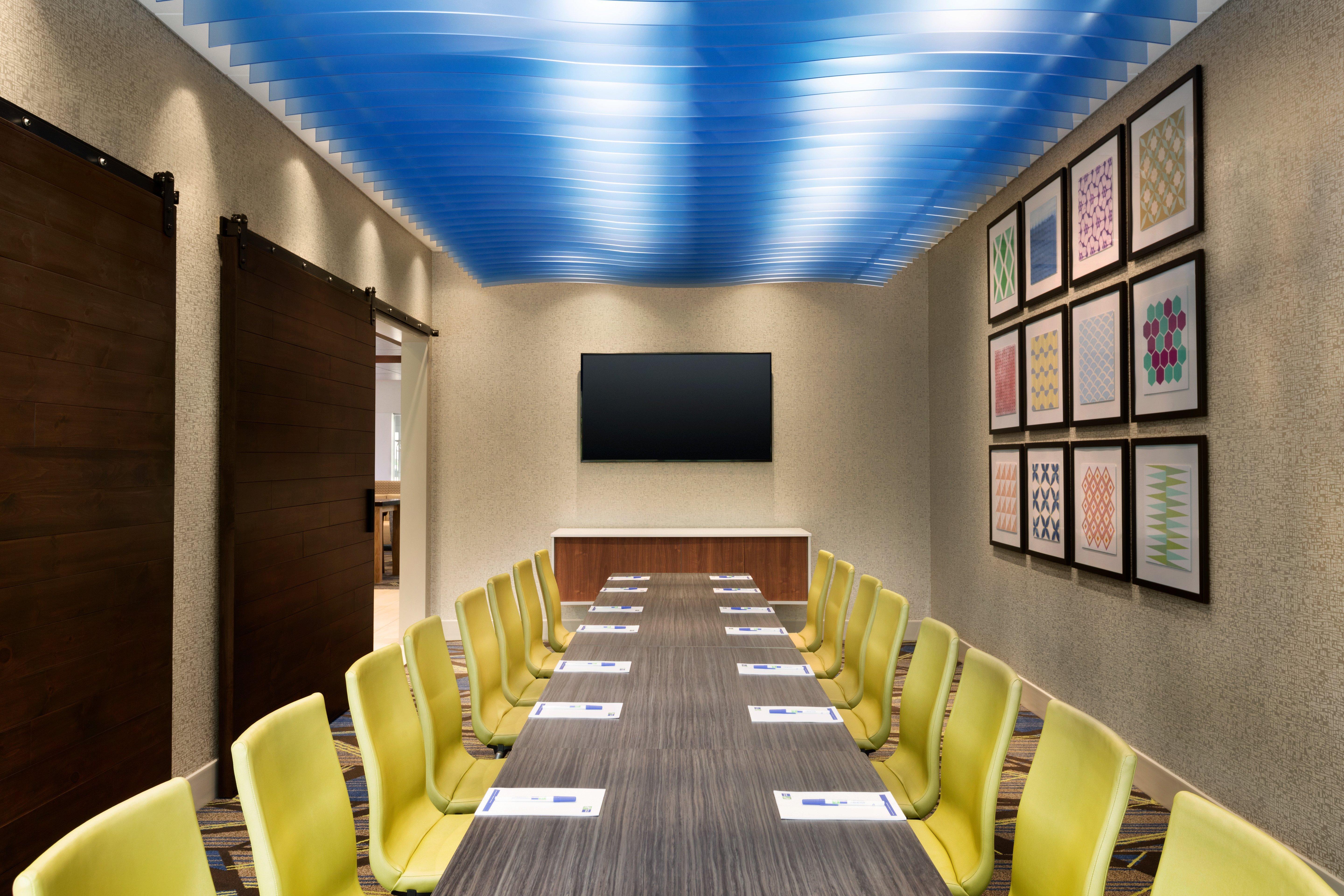 Holiday Inn Express & Suites Clear Spring By Ihg Экстерьер фото