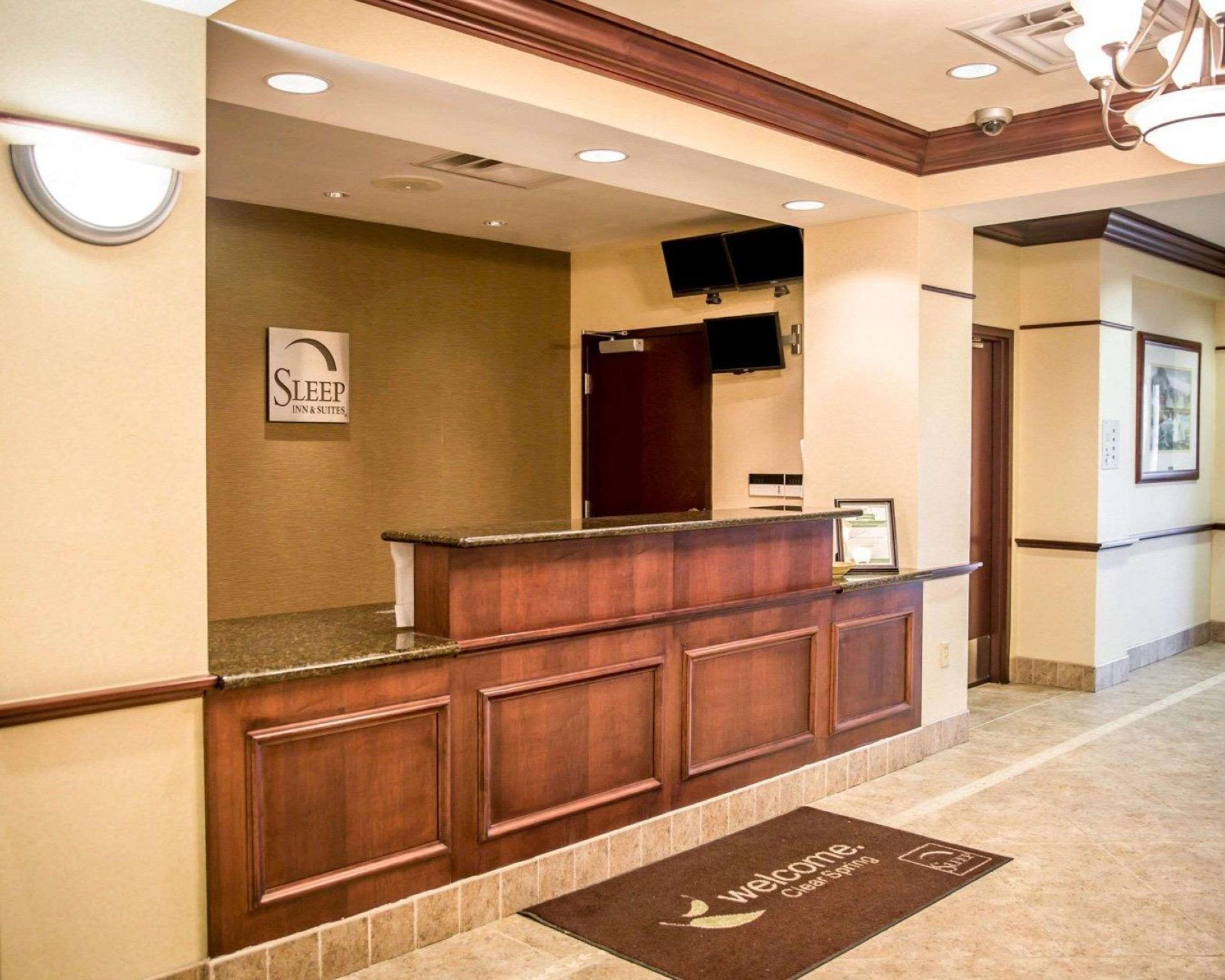 Holiday Inn Express & Suites Clear Spring By Ihg Экстерьер фото