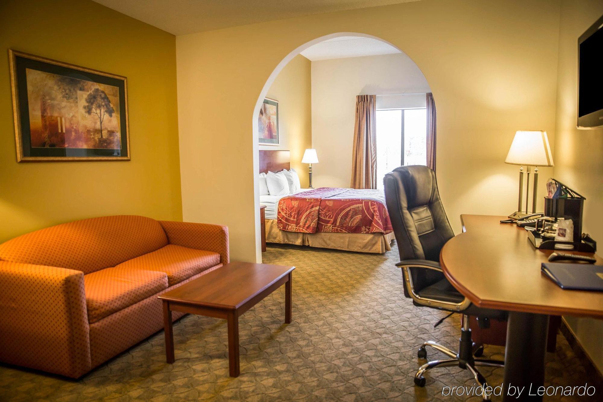 Holiday Inn Express & Suites Clear Spring By Ihg Экстерьер фото