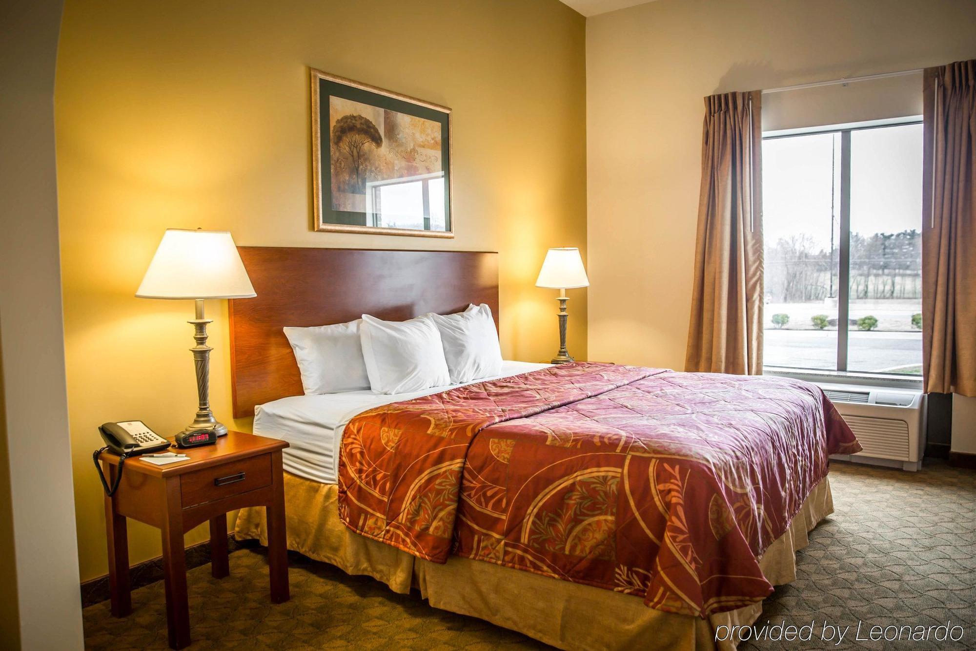 Holiday Inn Express & Suites Clear Spring By Ihg Экстерьер фото