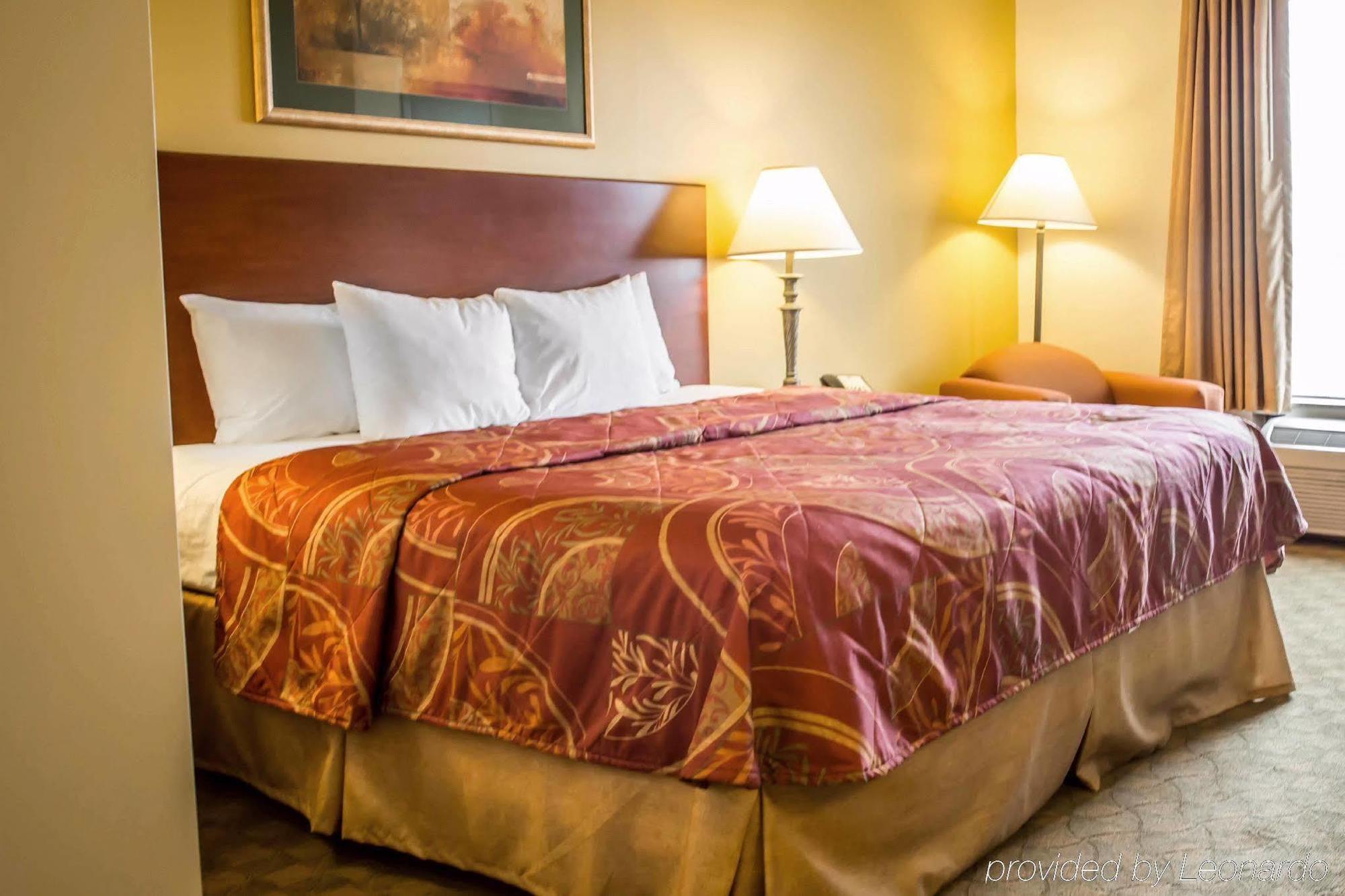 Holiday Inn Express & Suites Clear Spring By Ihg Экстерьер фото
