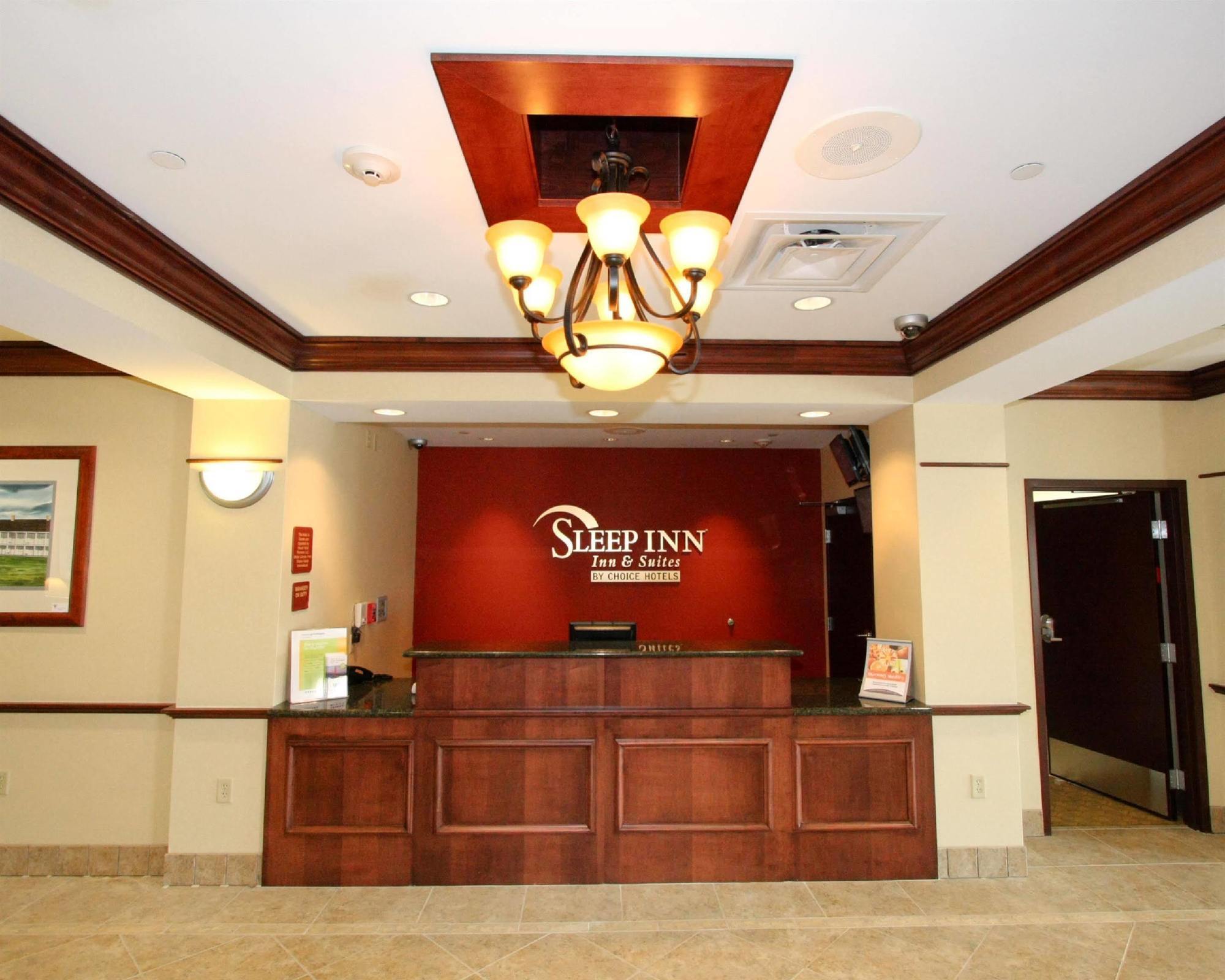Holiday Inn Express & Suites Clear Spring By Ihg Экстерьер фото